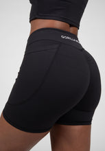 Lataa kuva Galleria-katseluun, Gorilla Wear Willow Shorts - Kaikki värit
