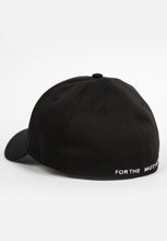 Lataa kuva Galleria-katseluun, Gorilla Wear Bristol Fitted Cap - Kaikki värit
