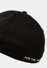 Lataa kuva Galleria-katseluun, Gorilla Wear Bristol Fitted Cap - Kaikki värit

