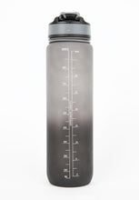 Lataa kuva Galleria-katseluun, Gorilla Wear Gradient Water Bottle - Kaikki värit
